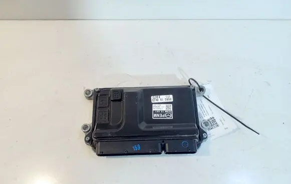 Mazda CX-3 Engine control unit/module PENM18881 2798001590