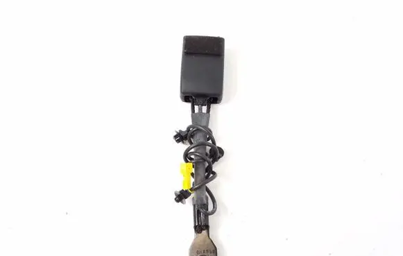 Infiniti Q30 Front seatbelt buckle A2468600169