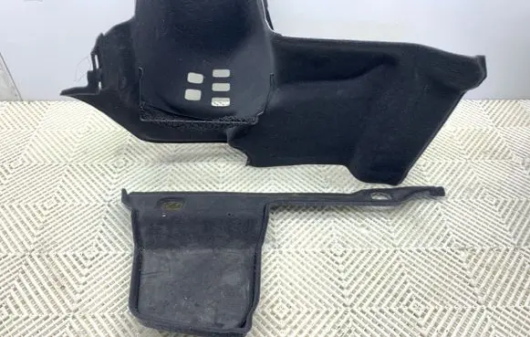 Audi A8 S8 D4 4H Trunk/boot side trim panel 4H0863880AB