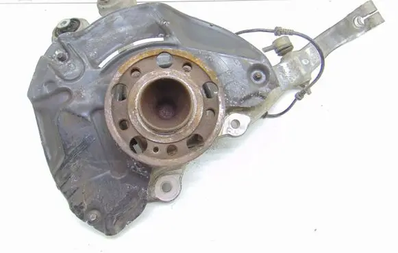 Mercedes-Benz S W222 Front wheel hub spindle knuckle 2221901