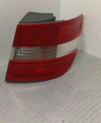 Mercedes-Benz B W245 Rear/tail lights A169820 27520212