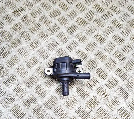 Toyota Prius (XW50) Electric auxiliary coolant/water pump G904047040