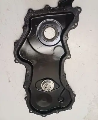 Nissan Qashqai Timing chain cover 135027147R