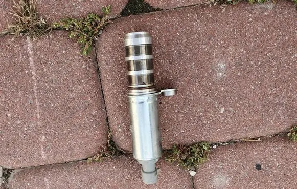 Opel Astra J Crankshaft 49875002