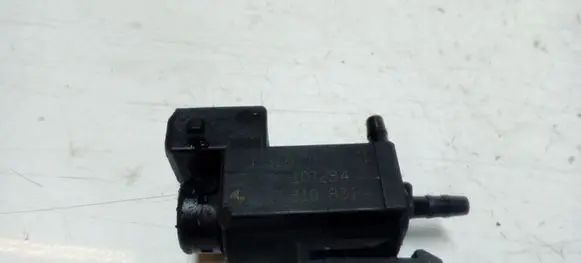 BMW 5 F10 F11 Vacuum valve 7810831