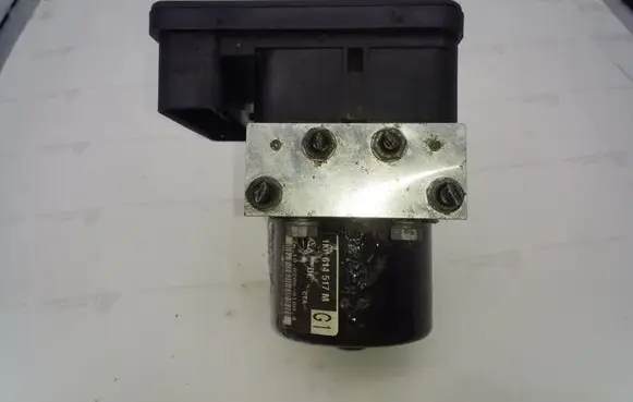 Volkswagen Jetta V ABS Pump 1K0907379Q 10096003553 1K0614517M