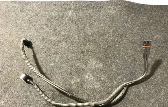 BMW 5 E60 E61 Detonation knock sensor 7566785