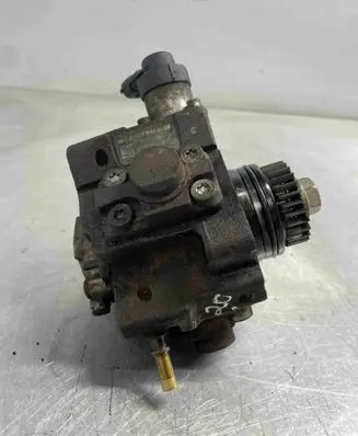 Nissan X-Trail T31 Fuel injection high pressure pump H8200690744