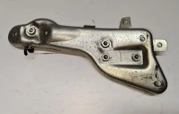 Mercedes-Benz C W204 Engine mounting bracket A6510901041