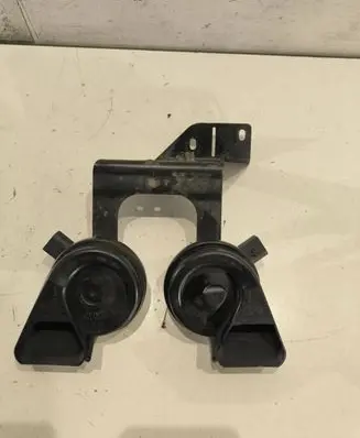 Audi A6 S6 C6 4F Horn signal 4F0951221