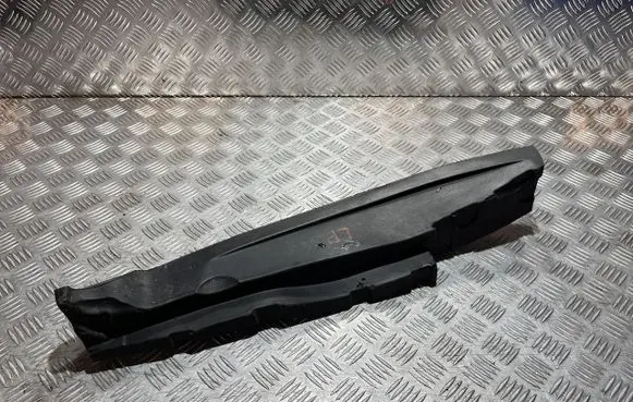 Honda ZR-V Fender foam support/seal DG2200