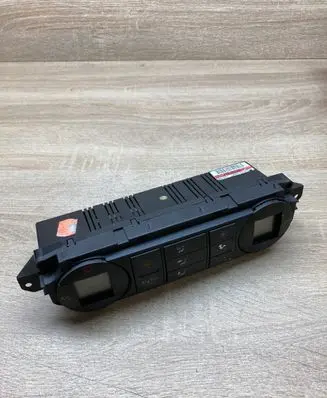 Ford Focus C-MAX Climate control unit 3M5T18C612AL