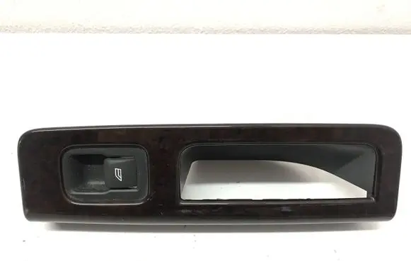 Volvo V50 Electric window control switch 8679682 31295736