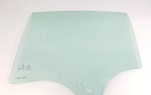 BMW M5 F90 Rear door window glass 51377375189