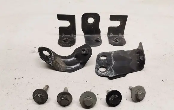 Jaguar XF Fender mounting bracket GX6316151AB GX6316E129AB