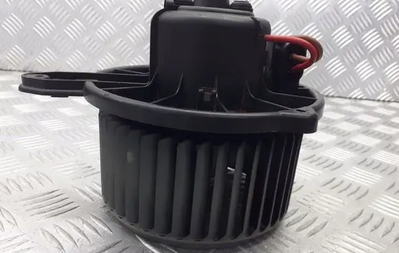 Audi A6 S6 C5 4B Front door blower motor 