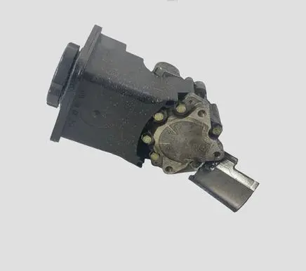 BMW 5 E60 E61 Power steering pump 6756575 7692974519