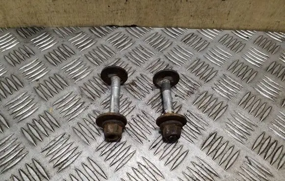 Skoda Yeti (5L) Rear suspension camber bolt 