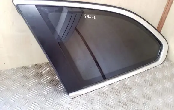 BMW 5 F10 F11 Rear side window 43R001583