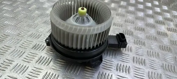 Honda CR-V Heater fan/blower 5990