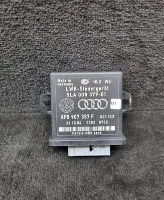Audi Q7 4L Light module LCM 8P0907357F