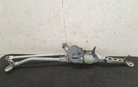 Front wiper linkage and motor