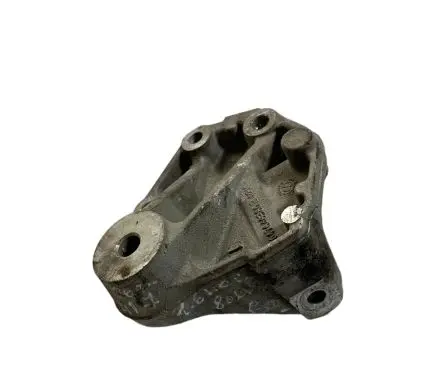 Peugeot 407 Engine mounting bracket 9647646380