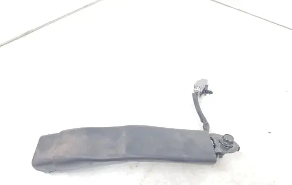 Tesla Model S Front seatbelt buckle