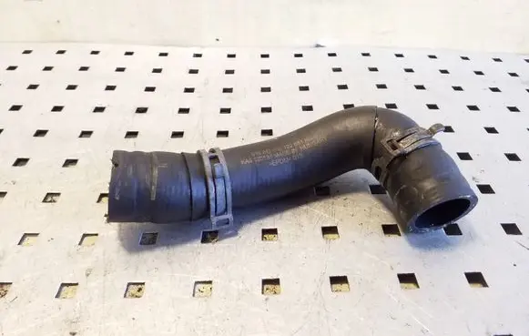 Skoda Octavia Mk2 (1Z) Engine coolant pipe/hose 1K0122051HK
