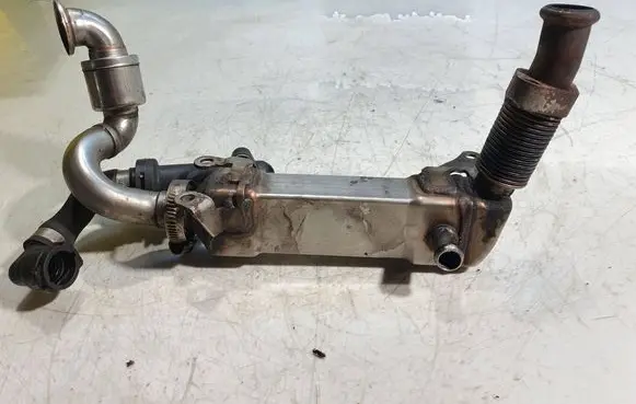 BMW 5 E60 E61 EGR valve cooler 7794245 058841 L7305002