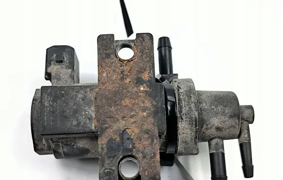 Mitsubishi Canter Valve vacuum MK667899