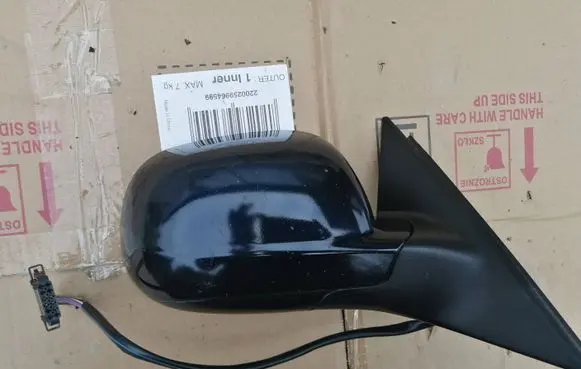 Volkswagen PASSAT B5.5 Front door electric wing mirror