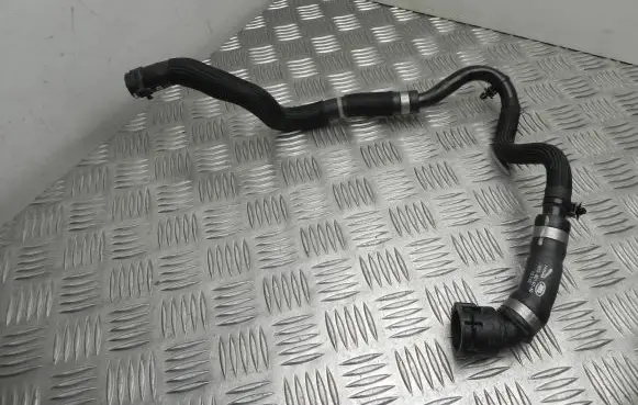 Jaguar I-Pace Engine coolant pipe/hose J9D38D140AD