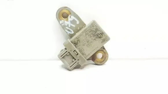 Mercedes-Benz A W168 ESP acceleration yaw rate sensor 0125420417