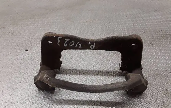 Toyota Corolla E160 E170 Front Brake Caliper Pad/Carrier 