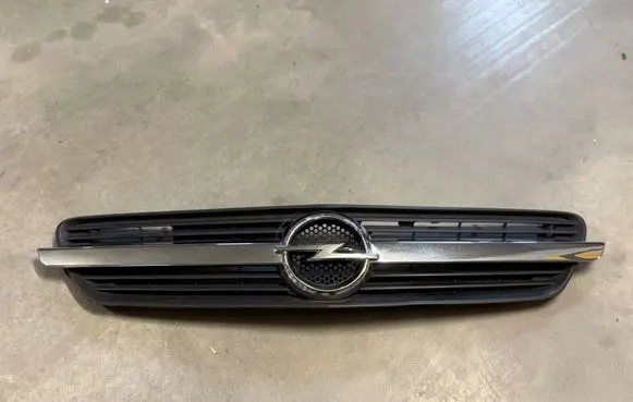 Opel Meriva A Front grill 13117843