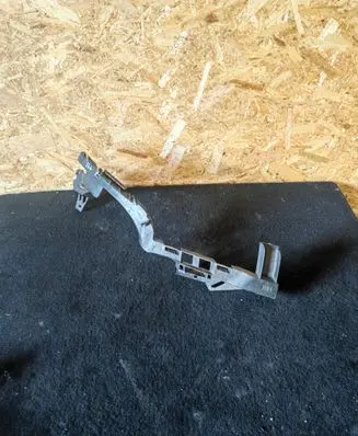 Opel Zafira C Headlight/headlamp mounting bracket 13300783