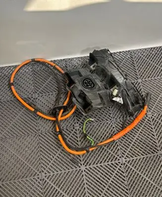 Mercedes-Benz GLC C253 Electric car charge socket 