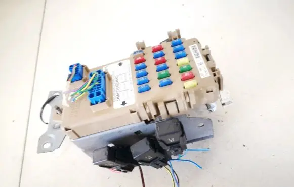 Subaru Forester SG Fuse box set lb100603b