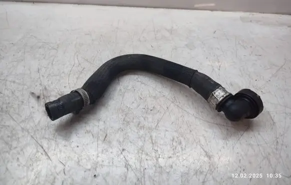Volvo XC90 Engine coolant pipe/hose 30636934