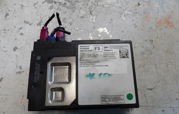 Renault Captur II SOS control module 2591A2164R E905413