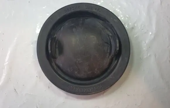 Ford Fusion II Headlight/headlamp dust cover 4S4X13N168A
