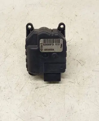 Jeep Grand Cherokee (WK) Air flap motor/actuator 929585P 0151058A