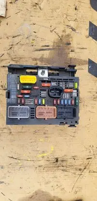 Peugeot 3008 I Engine control unit/module 0864289496