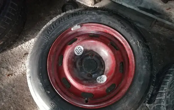 Peugeot 307 R15 spare wheel 