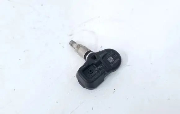 Toyota Prius c Tire pressure sensor 3729APMVC010 14C24113D5