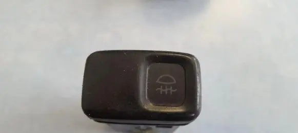 Fog light switch