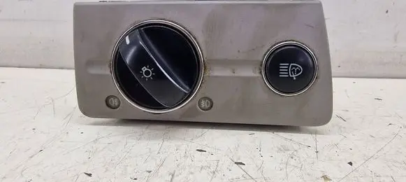 Mercedes-Benz E W211 Light switch 2115450104