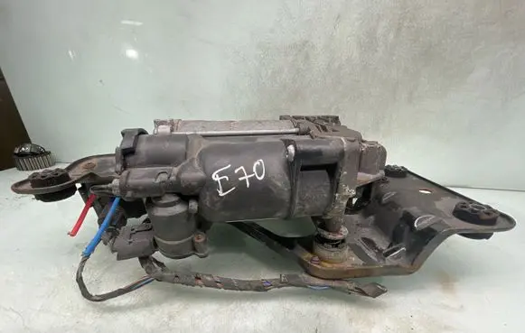 BMW X5 E70 Air suspension compressor/pump 14178311