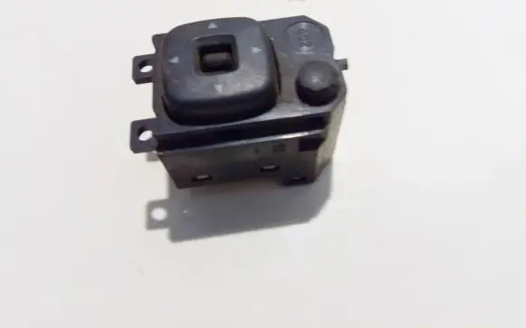 Mazda Millenia Wing mirror switch 5930t16